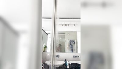 Valsplace gay porn video (69)