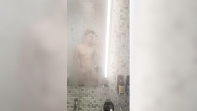 Valsplace gay porn video (19)
