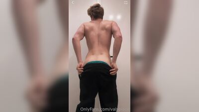 Valsplace gay porn video (154)