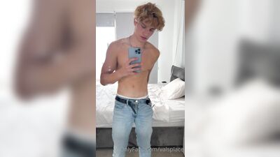 Valsplace gay porn video (134)