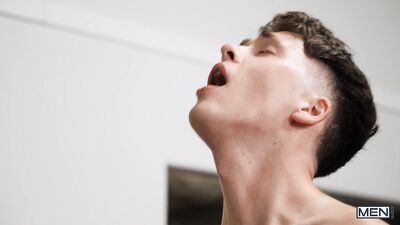 Cumpanion - Johnny Donovan & Troye Dean 2022-11-17 - gay porn video