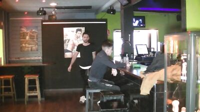 Flory holes party with Aaron LAUTNER and Abraham in Boyberry madrid 2021-08-26 - gay porn video