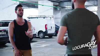 Jugando baloncesto con Sir Peeter y Javi Gray - gay porn video