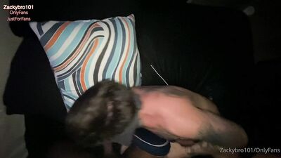 Fans - Zackybro101 - Woke up in the Morning and checked my grindrr and i saw @tophercris - gay porn video