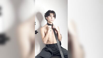 derekpalacioss - 2023-10-06 - hot jerk off in some leather I want some more tbh maybe some