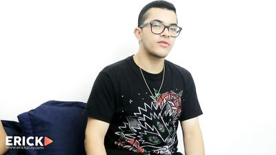 Tutorial De Como Engolir Uma Piroca - gay porn video