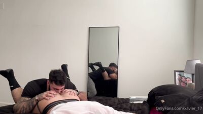 Fans - Xavier Robitallie and Nick Bayne - gay porn video