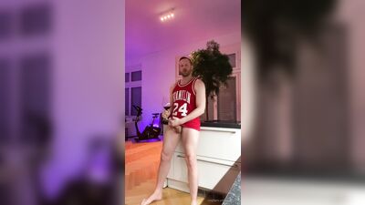 Fans - Tim Kruger - Panfried CUM Omelett With A Nice RedWine - gay porn video