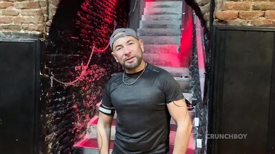 Noel Santoro fucked by the sexy John Brachelli - gay porn video