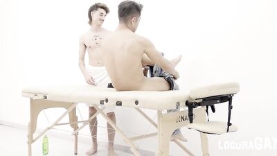 Massage with happy ending - gay porn video