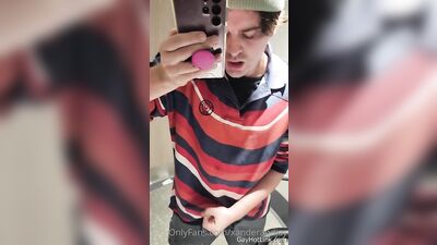 Xanderboyx and xanderandjay 'I was so horny on the train, I text Jay and told him I was g ' by 'xanderandjay' from 2 - gay porn video