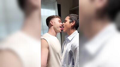 Fans - Nick Maxx (332) - gay porn video