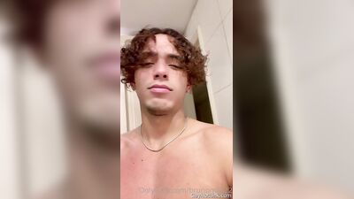 Fans - Nick Maxx (17) - gay porn video
