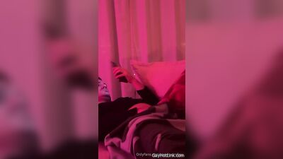 Xanderboyx and xanderandjay 'I like to watch Jay reply to your messages  and see what h ' by 'xanderandjay' from - gay porn video