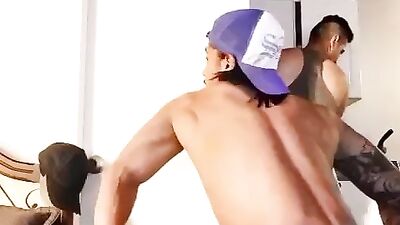 Fans - stidlopez (381) - gay porn video