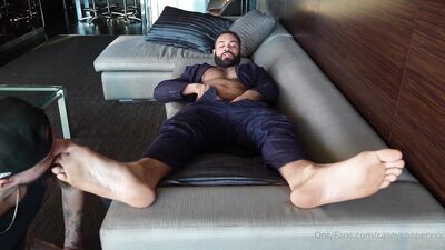 Casey Cooper Feet Jan to Oct 2025 THE BOSS GRANDY GLAZE WORSHIPED Feet-uring @herculesthedemigawd - gay porn video