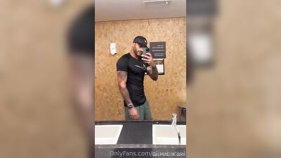 Small OF clips - gay porn video (Part 1) (987)