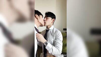 Small OF clips - gay porn video (Part 1) (1070)