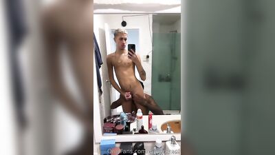 Small OF clips - gay porn video (Part 1) (986)