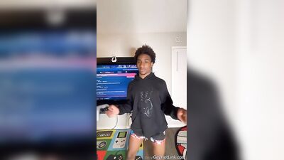Small OF clips - gay porn video (Part 1) (1276)
