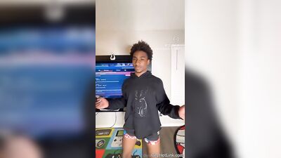 Small OF clips - gay porn video (Part 1) (1276)