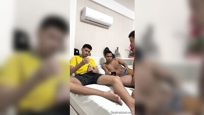 Small OF clips - gay porn video (Part 1) (484)