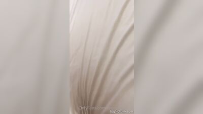 Small OF clips - gay porn video (Part 1) (732)