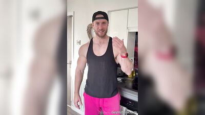 Small OF clips - gay porn video (Part 1) (199)