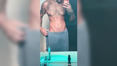 Small OF clips - gay porn video (Part 1) (977)