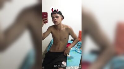 Small OF clips - gay porn video (Part 1) (412)