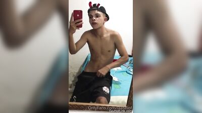 Small OF clips - gay porn video (Part 1) (412)