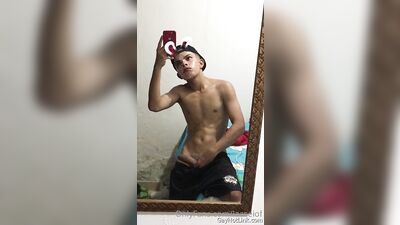 Small OF clips - gay porn video (Part 1) (414)