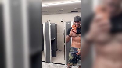 Small OF clips - gay porn video (Part 1) (983)