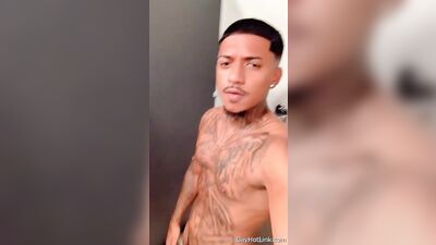 Small OF clips - gay porn video (Part 2) (145)