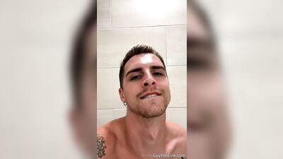 Small OF clips - gay porn video (Part 6) (926)