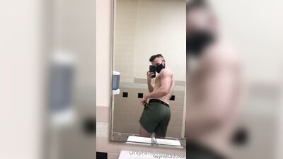 Small OF clips - gay porn video (Part 4) (423)