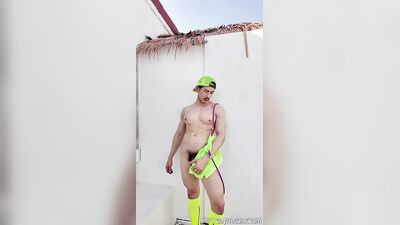 Small OF clips - gay porn video (Part 4) (75)