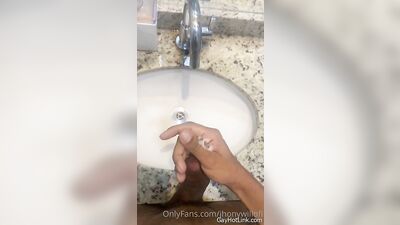Small OF clips - gay porn video (Part 2) (86)