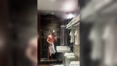 Small OF clips - gay porn video (Part 2) (1034)