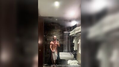 Small OF clips - gay porn video (Part 2) (1034)