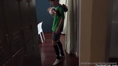 Small OF clips - gay porn video (Part 2) (907)