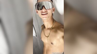 Small OF clips - gay porn video (Part 2) (224)