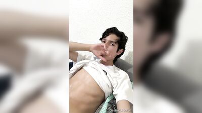 Small OF clips - gay porn video (Part 3) - gay porn video (345)