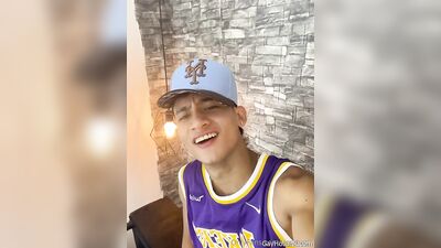 Small OF clips - gay porn video (Part 2) (195)