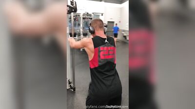 Small OF clips - gay porn video (Part 5) (24)