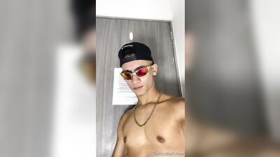 Small OF clips - gay porn video (Part 2) (223)
