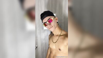 Small OF clips - gay porn video (Part 2) (223)