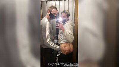 Small OF clips - gay porn video (Part 2) (959)