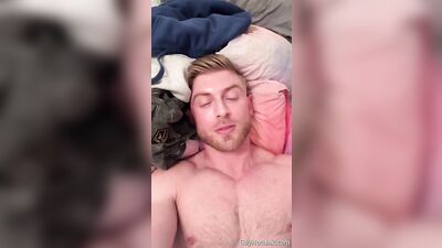 Small OF clips - gay porn video (Part 6) (1090)