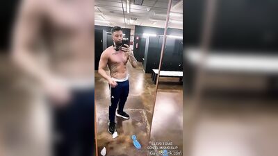 Small OF clips - gay porn video (Part 4) (350)